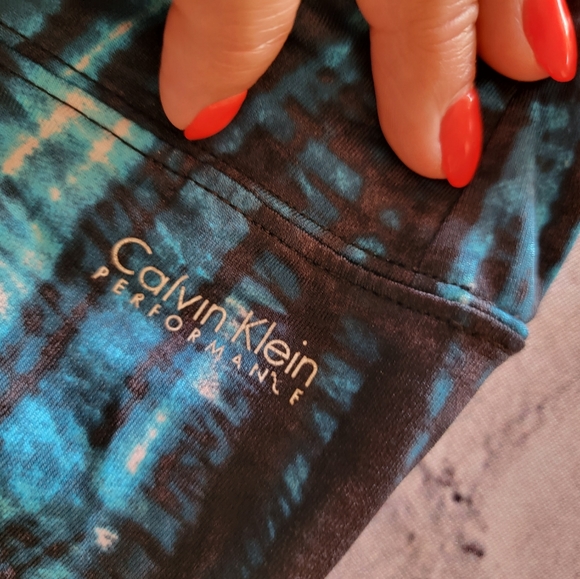 Calvin Klein Performance Capri Sz M - Picture 5 of 8